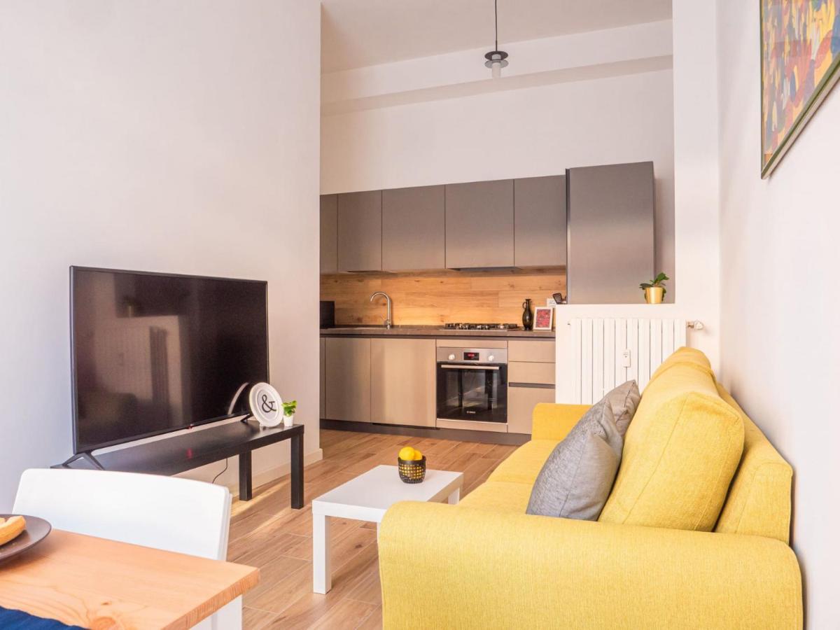 The Rent - Close To Porta Romana Milano